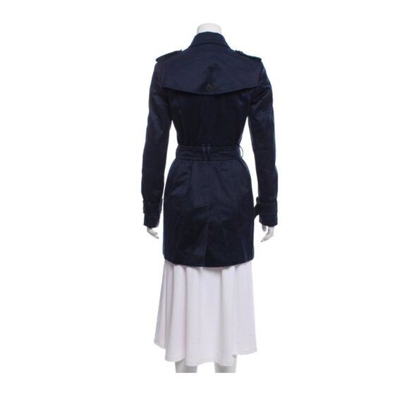 Burberry Navy Double-Breasted Trench Coat Size M / US 6 / Burberry Size 8 - Picture 15 of 16